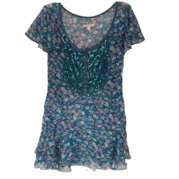 Charlotte Russe Blue Flowered Tunic Top with Sequins - Picture 1 of 4